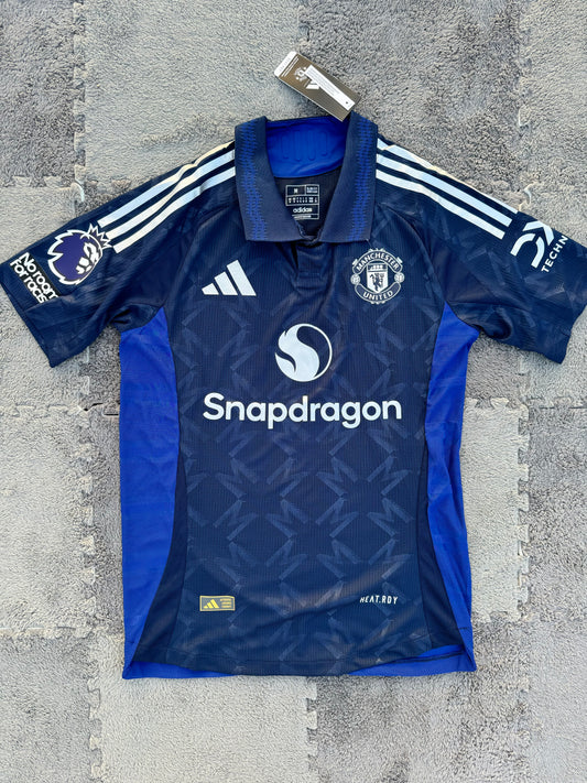 Manchester united 2024-25 away