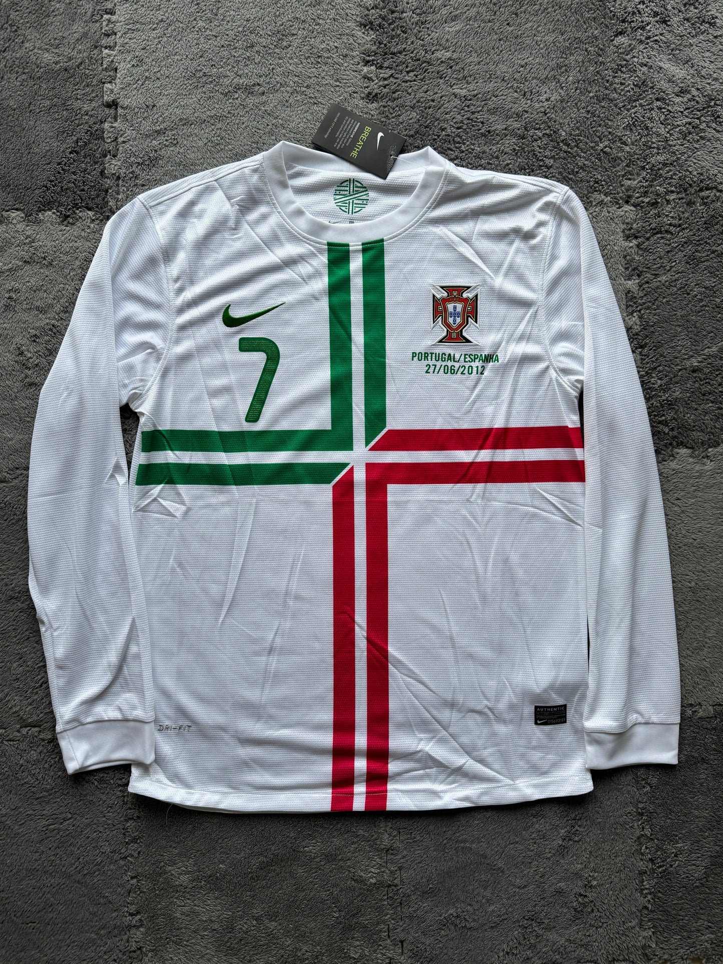 Portugal 2012 vs spain Ronaldo long sleeves