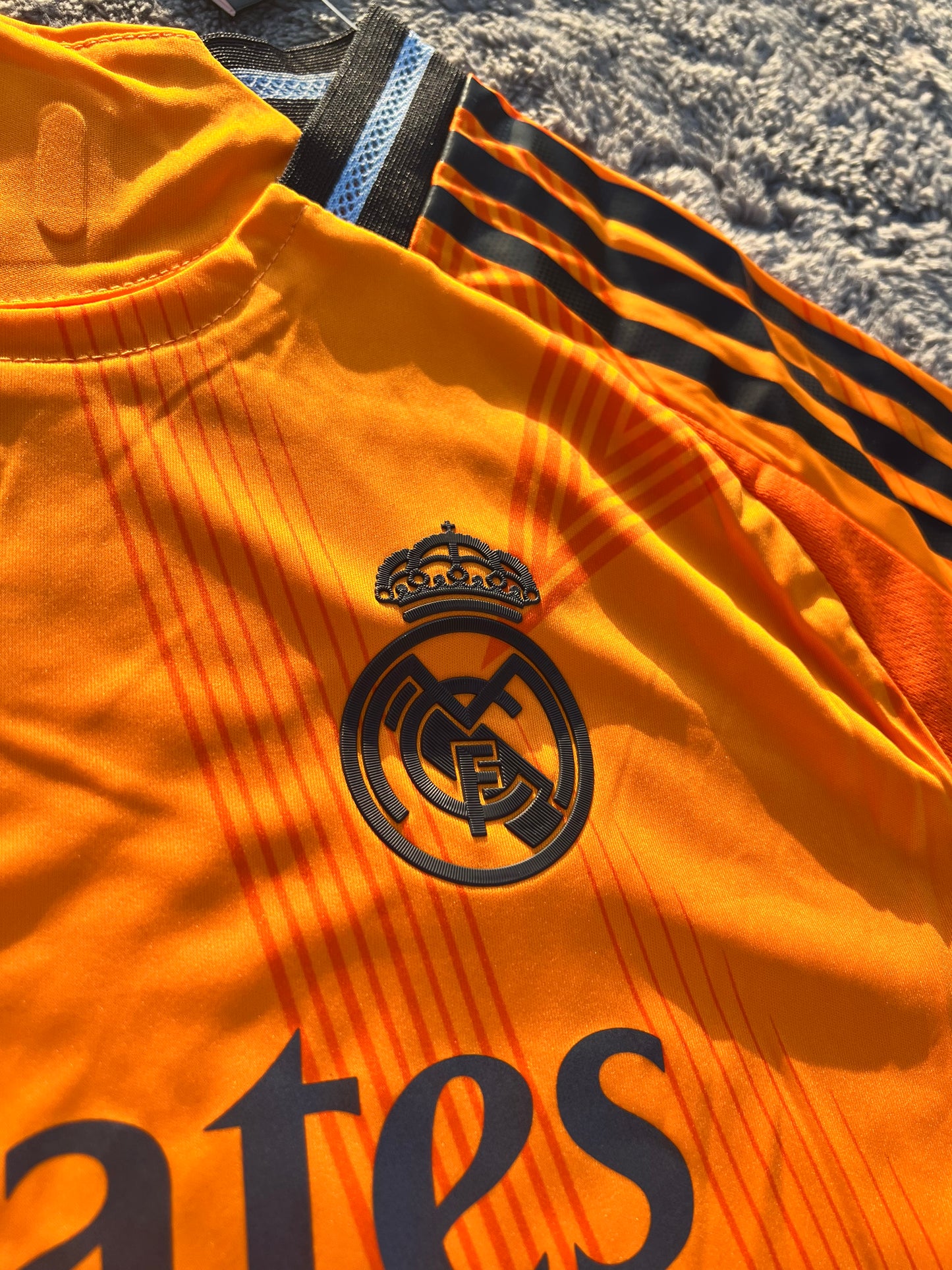 Real madrid 2024-25 away vinicius